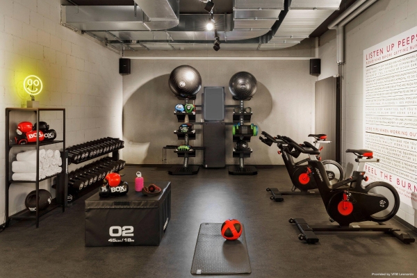 Hotel Moxy Bern Expo